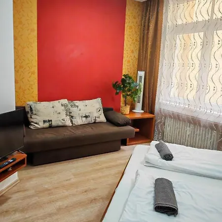 Apartment Seasons Design Budapest