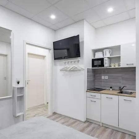 Apartment Extreme - Ultra Mini *