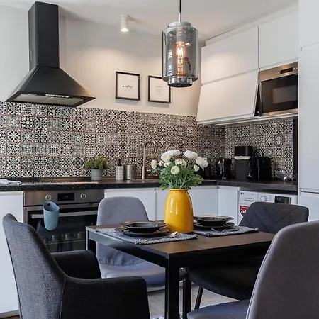 Apartment Little Treasure At Liszt With Free Parking