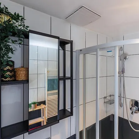 Apartment Little Treasure At Liszt With Free Parking Budapest