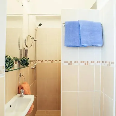 Ultra - Next To The Synagogue - Air Conditioning Apartment Budapest