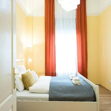 Ultra - Next To The Synagogue - Air Conditioning Apartment