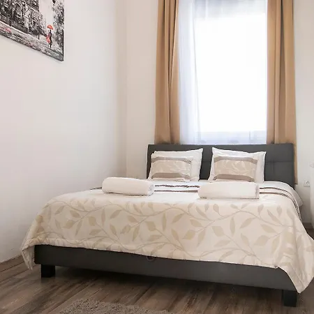 Apartment Real Revay