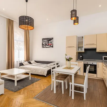 Apartment Real Revay Budapest