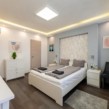 Rumbach 2022 Modern Apartment Budapest
