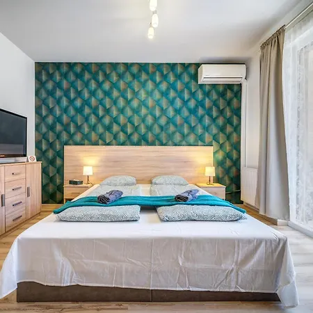 Apartment Elagant Nest Two *