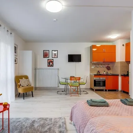 Bohemian Breeze Apartment