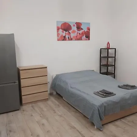 Apartment Poppied