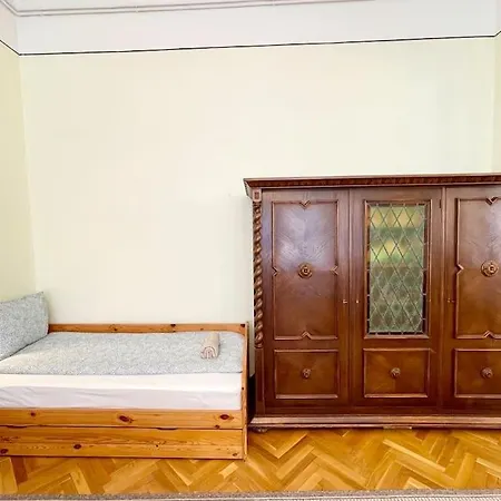 Apartment Bank5