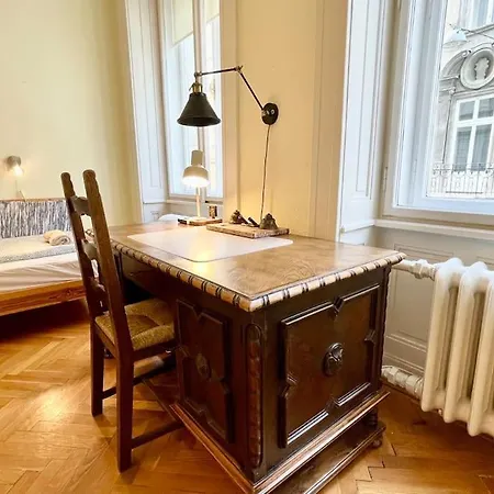 Bank5 Apartment Budapest