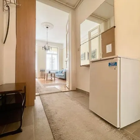 Bank5 Apartment