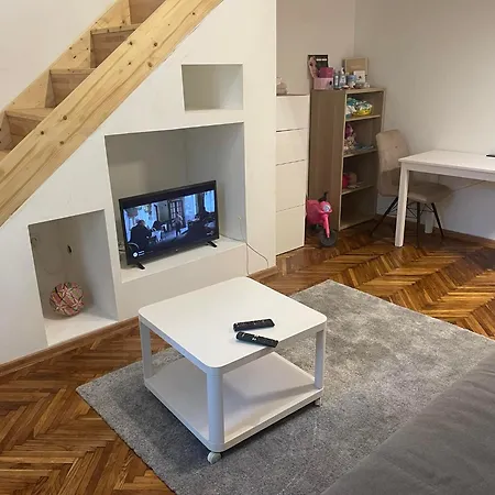 Gogolove Cozy Apartment *