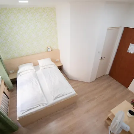 Seasons Design Apartment