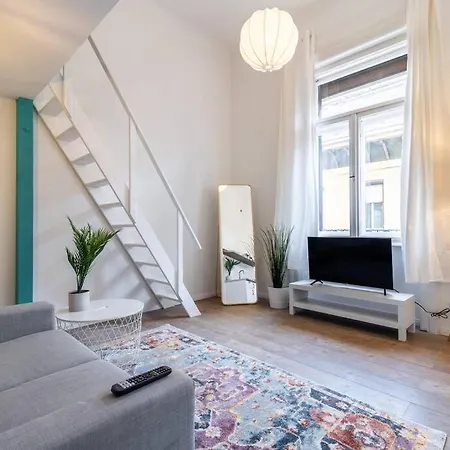 Star Of - Loft