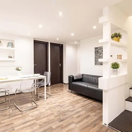 Apartment Cityscape Budget Omega Budapest