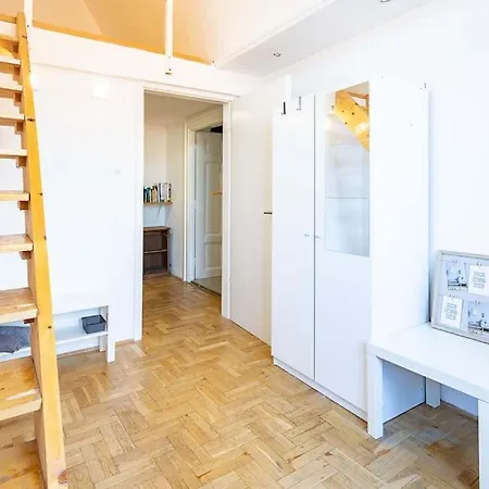Apartment Cityscape Budget Vaci