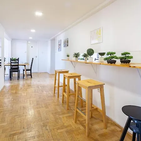 Apartment Cityscape Budget Vaci *