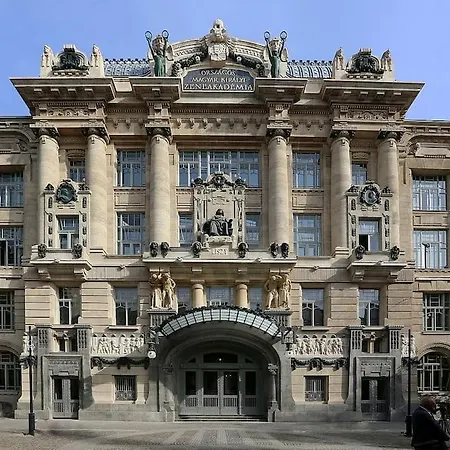 Liszt With Balcony And Garage Available -symphony 1 *