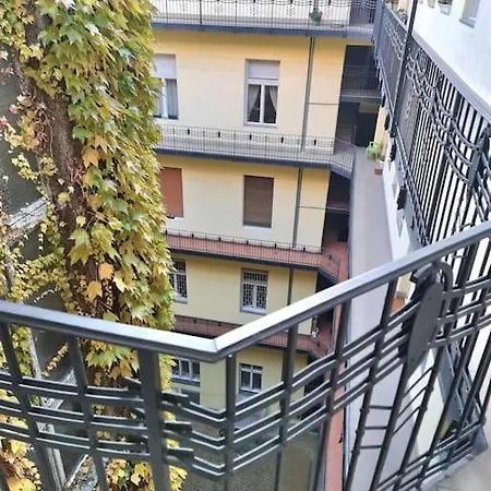 Liszt With Balcony And Garage Available -symphony 1 * Budapest