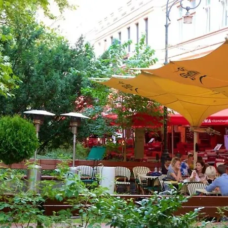 Liszt With Balcony And Garage Available -symphony 1 * Budapest