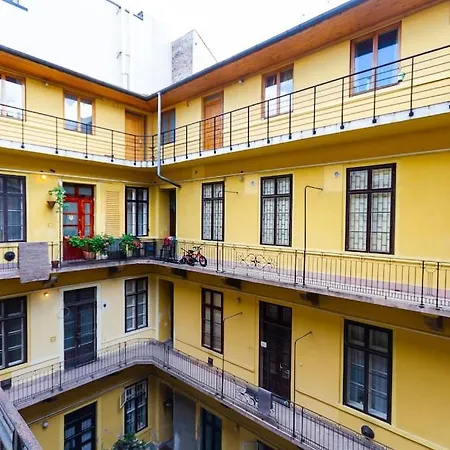 Apartment Opera 3br W Sauna By Newave