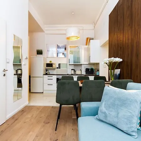 Apartment Opera 3br W Sauna By Newave