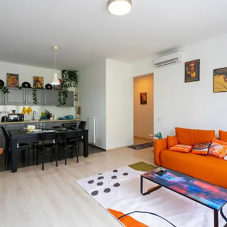 Apartment Designer Vintage Near Castle District