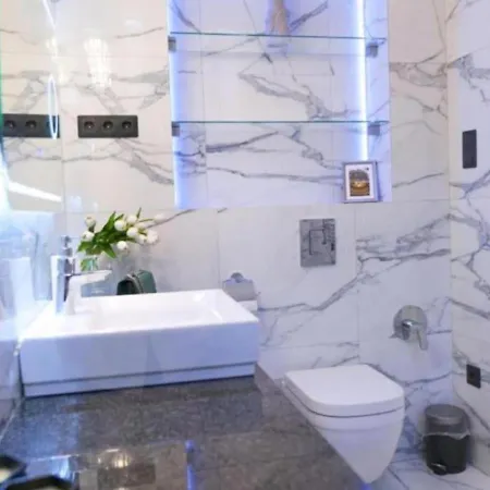 Premium Luxury Opera Near Opera And Basilica Budapest