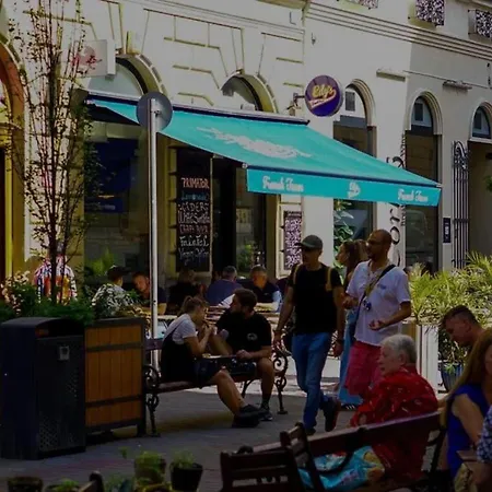 Premium Luxury Opera Near Opera And Basilica