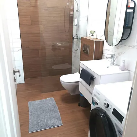 Apartment H30 *