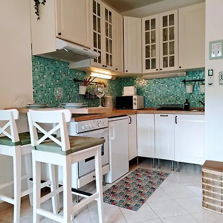 - Free Garage, Ac, Wi-fi, Balcony, Electric Blinds
