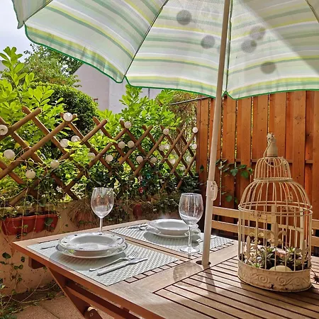 - Free Garage, Ac, Wi-fi, Balcony, Electric Blinds