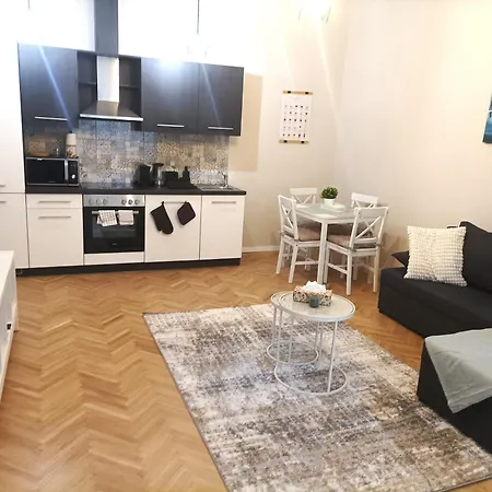 H30 Budapest