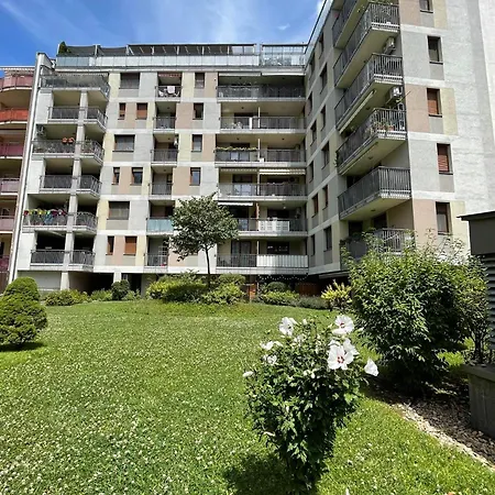 - Free Garage, Ac, Wi-fi, Balcony, Electric Blinds Apartment