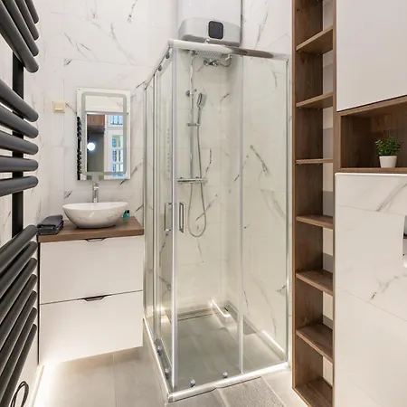 D52 Luxury * Budapest