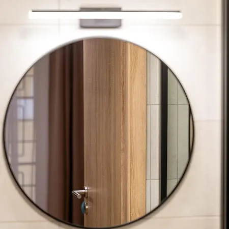 Astoria R92 Two Bedroom Apartamento *