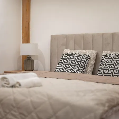 Deluxe And Cozy Center For 8ppl *