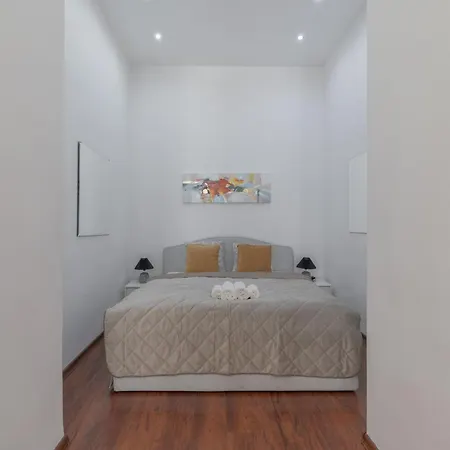 Apartment Deluxe And Cozy Center For 8ppl Budapest