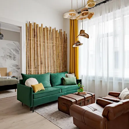 Apartmán Jungle Aesthetics Downtown Aircon And Garage Parking Budapešť