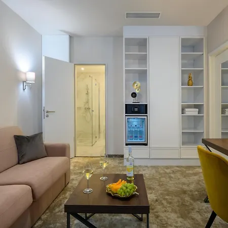 Leonardo Boutique M-square Otel