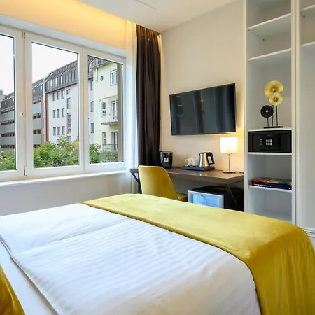 Leonardo Boutique M-square Otel 4*