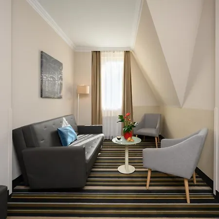 Hotel Leonardo