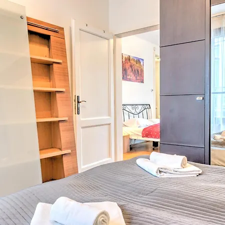 Apartment Budapest City Apartments *