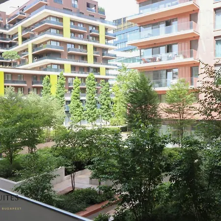 Grand Promenade Apartamento *