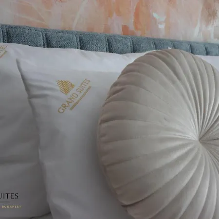 Grand Promenade Apartamento