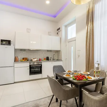 Apartment Good Vibes By Stn Budapest