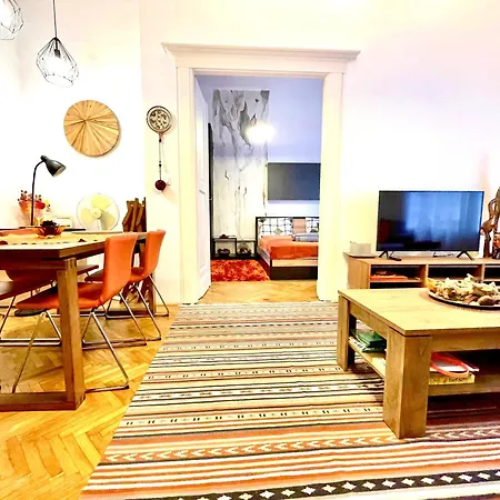 Apartment Orange Pearl 3 Next To Danube Budapest