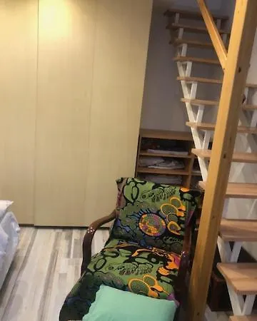Apartment Central Modern Flat For 3