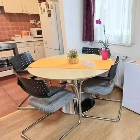 Sun Apartment