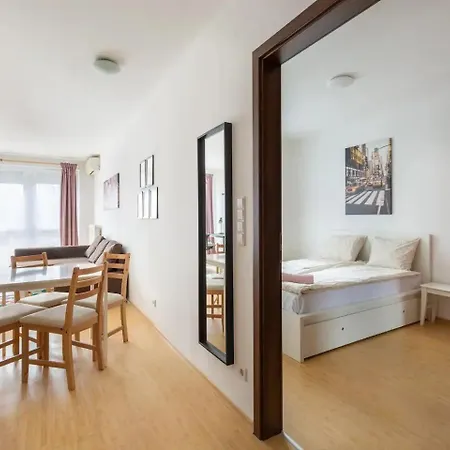 Apartment Private Office Near Keleti *